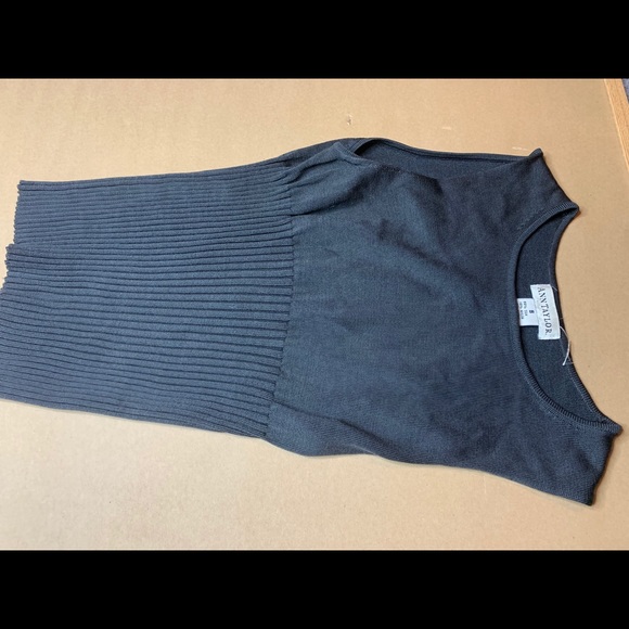 Ann taylor top - Picture 2 of 2